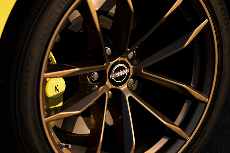 The individual spokes of the 19-inch wheels take inspiration from the traditional Japanese katana blade