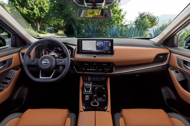 Inside view of the 2021 Nissan Rogue dashboard